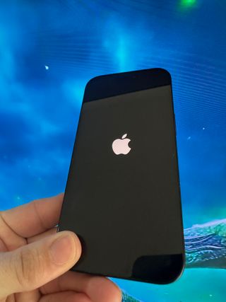 Iphone 16 Pro 128gb - BLACK - 93% bat.