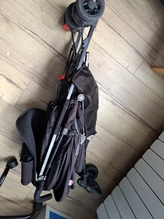 Silla de paseo Maclaren Quest en color negro