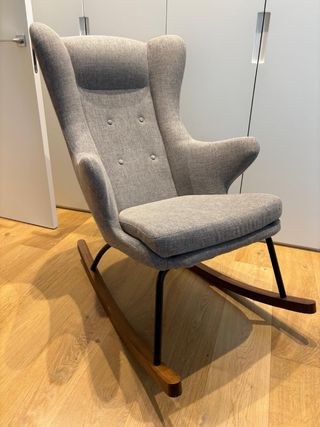 Mecedora Kave Home Gris