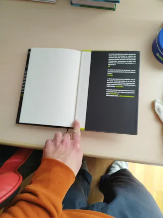 La tuneladora (EXIT) (Spanish Edition)