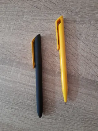 Bolígrafos VR46 (Set de 2) por 3,50€