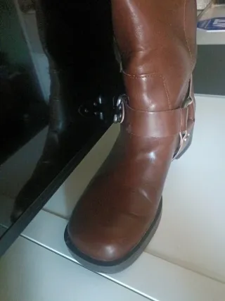 Botas marrones talla 38
