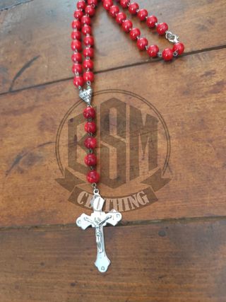 Rosario con croce e pietre rosse