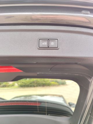 AUDI S3 SPORTBACK BLACK LINE (2023) – Gris Daytona