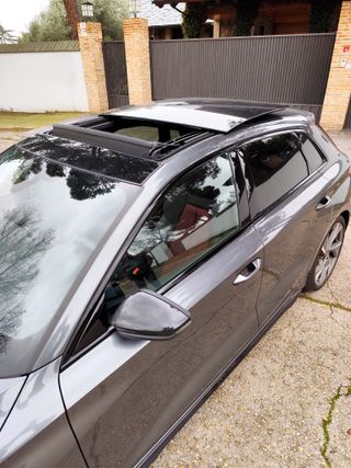 AUDI S3 SPORTBACK BLACK LINE (2023) – Gris Daytona