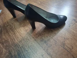 Décolleté Varese Nere Pelle Donna