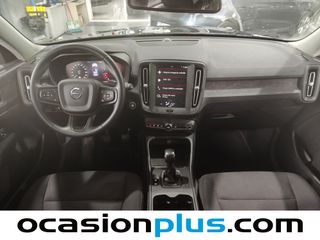 Volvo XC40 T2 Essential 95 kW (129 CV)