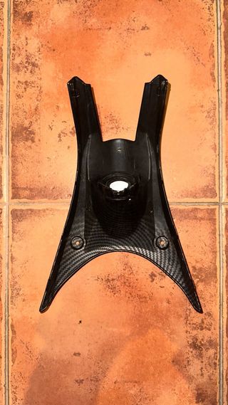 Cubierta Llave Contacto Kawasaki Z800 Carbono