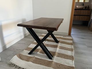 Mesa madera maciza patas metálicas X