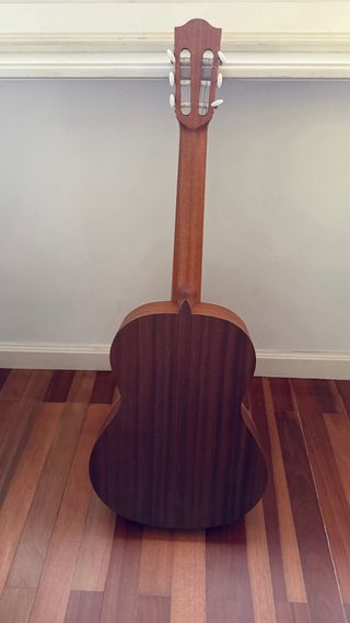 Guitarra Alhambra 2C Poco Uso