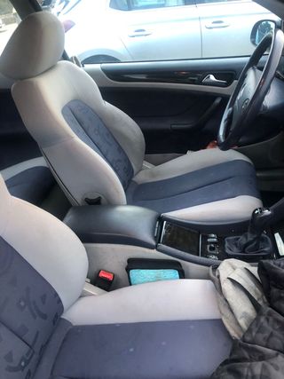 Mercedes-Benz  CLK 2001