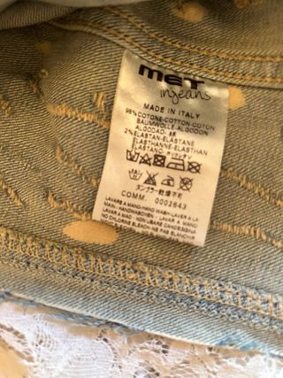 Cazadora tejana MET tachas