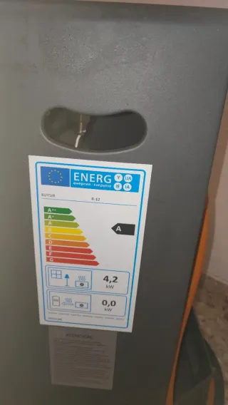 Estufa de Gas BUTSIR Negra