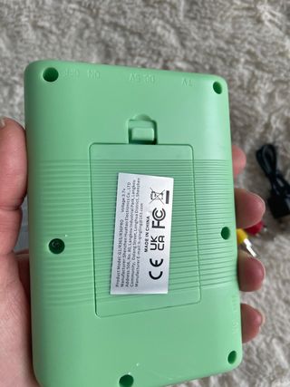 Consola estilo Retro Portátil + Accesorios