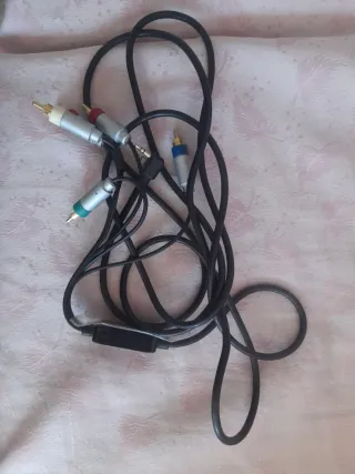 Consola Sony PSP + Funda + Cargador + Cable de TV