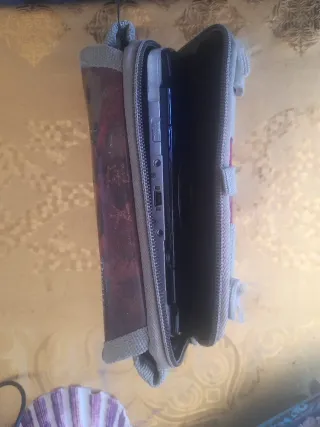 Consola Sony PSP + Funda + Cargador + Cable de TV