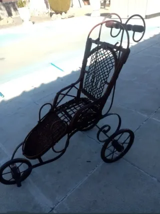 Cochecito Muñecas Antiguo Mimbre