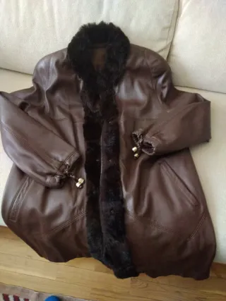 Chaquetón de piel ovino marrón mujer