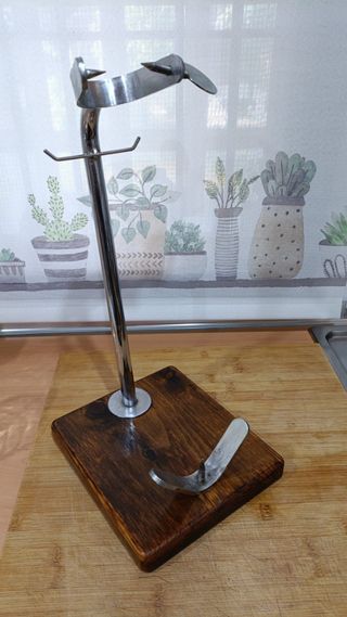 Jamonero vertical madera y metal