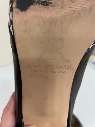 Zapatos Mary Jane Negro y Blanco