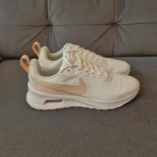 Nike Air Max Nuaxis Mujer