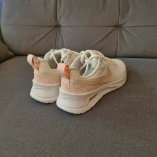 Nike Air Max Nuaxis Mujer