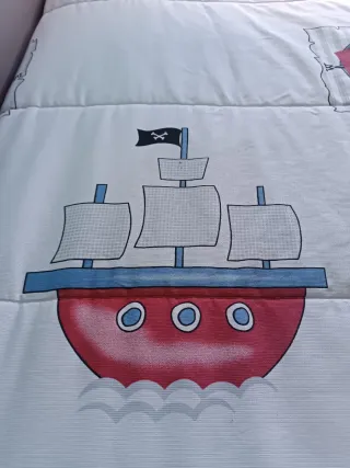 Edredón infantil ajustable pirata