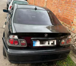 BMW 320 AVERIA en CULATA