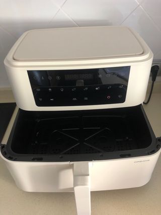 Air frayer 10 l marca CREATE color(blanco roto)