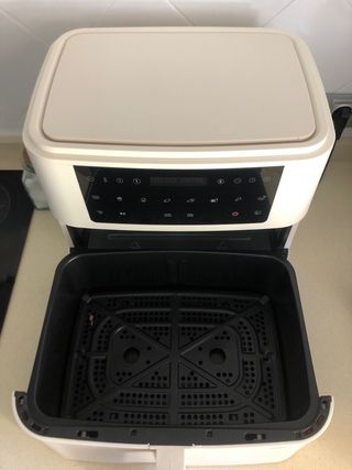 Air frayer 10 l marca CREATE color(blanco roto)