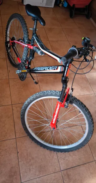 Bicicleta Freerider 24 pulgadas segunda mano