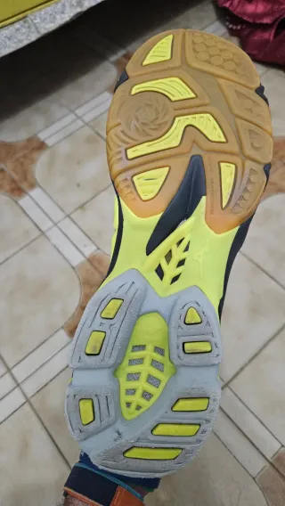 Mizuno Wave Lightning Z3 Scarpe Taglia 43