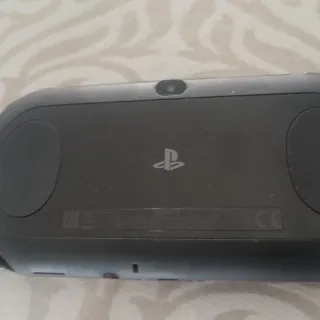 PS Vita Slim (2000) Negra - Muy Buen Estado