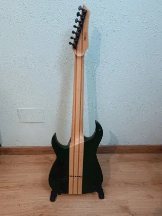 Harley Benton Amarok 7 cuerdas