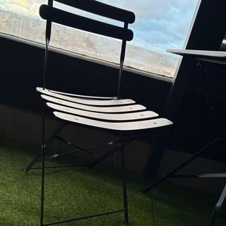 Mesa y 2 Sillas Plegables Metal Negro