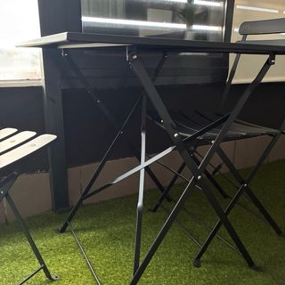 Mesa y 2 Sillas Plegables Metal Negro