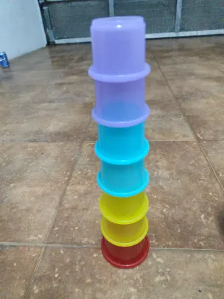 Juguetes apilables para bebés