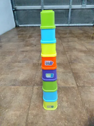 Juguetes apilables para bebés