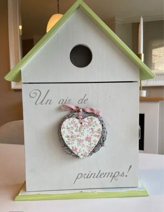 Casita para complementos de “La Maison du Monde”