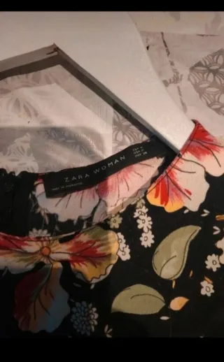 Vestido Zara Midi Estampado Flores