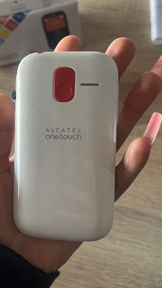 Teléfono Móvil Alcatel One Touch 20-04G
