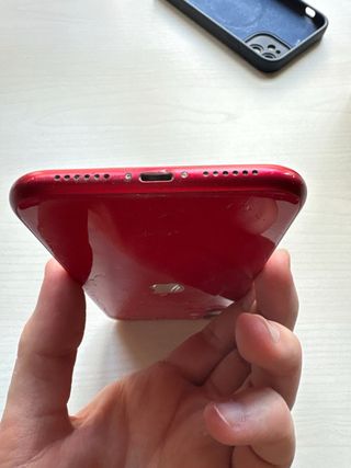 iPhone 11 Rojo