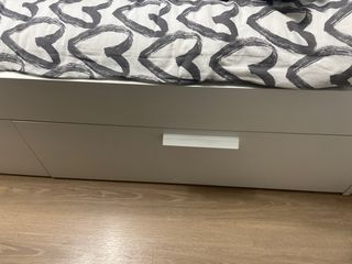 Cama Ikea blanca