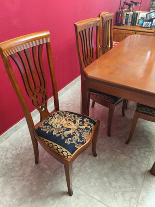 Pack de mesa extensible de madera grande y sillas