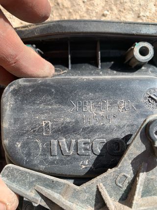 Maneta Izquierda Iveco Daily codigo 14525