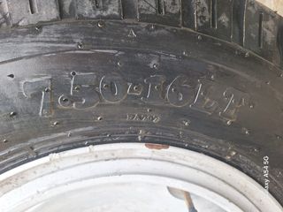 Rueda de remolque con llanta