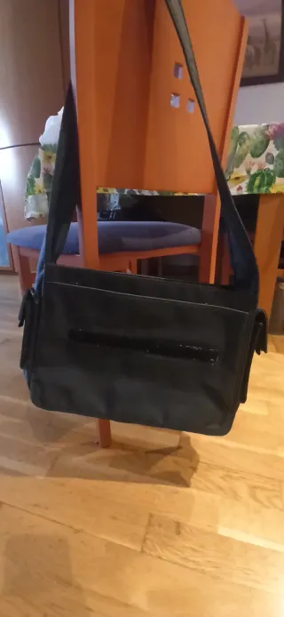 Bolso de hombro azul escolar