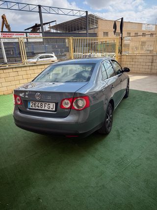 Volkswagen Jetta 2005