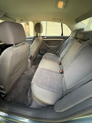 Volkswagen Jetta 2005