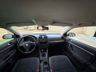 Volkswagen Jetta 2005